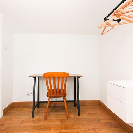 Two Bedroom In Islington Londra Exterior foto