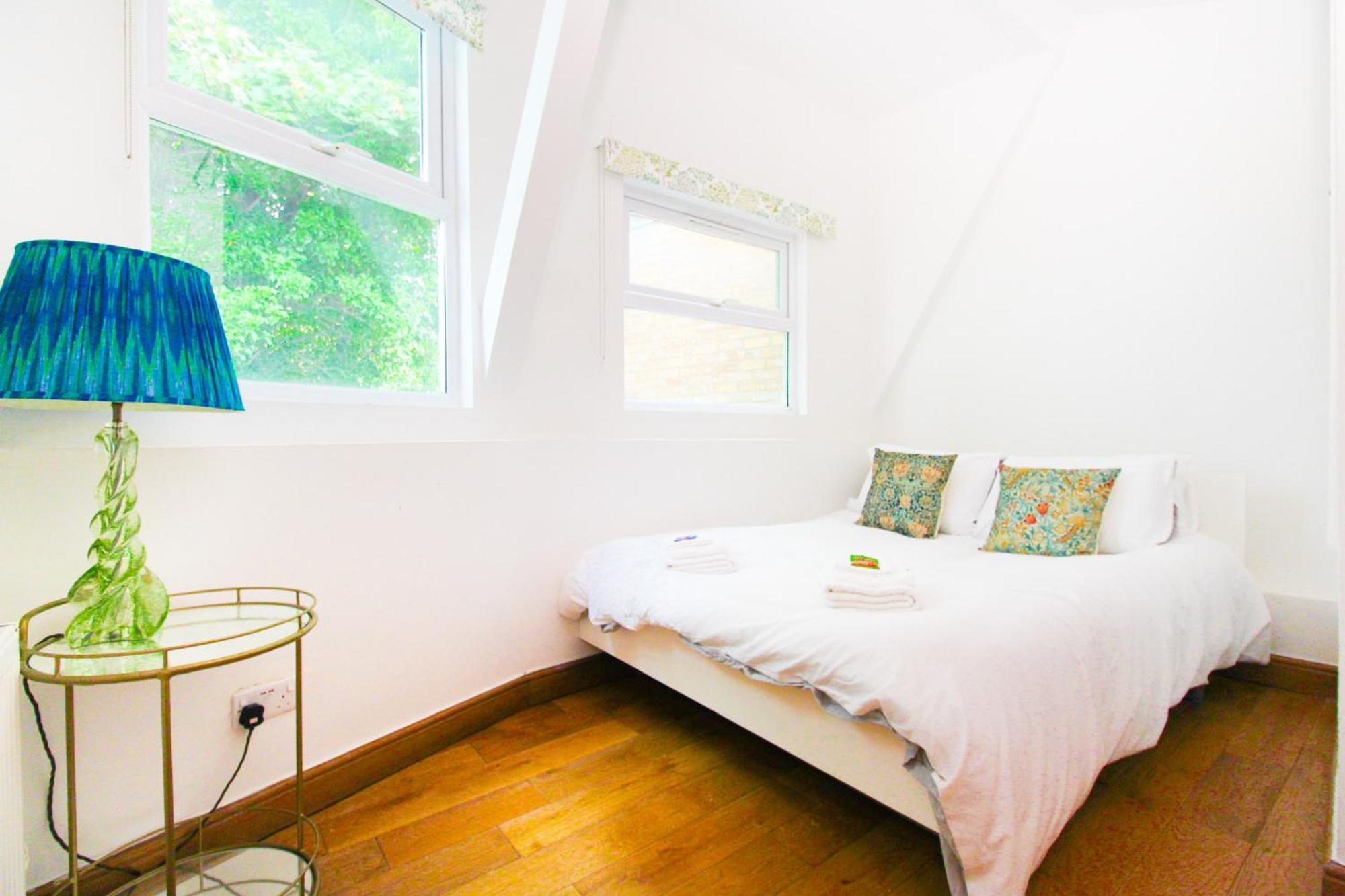 Two Bedroom In Islington Londra Exterior foto
